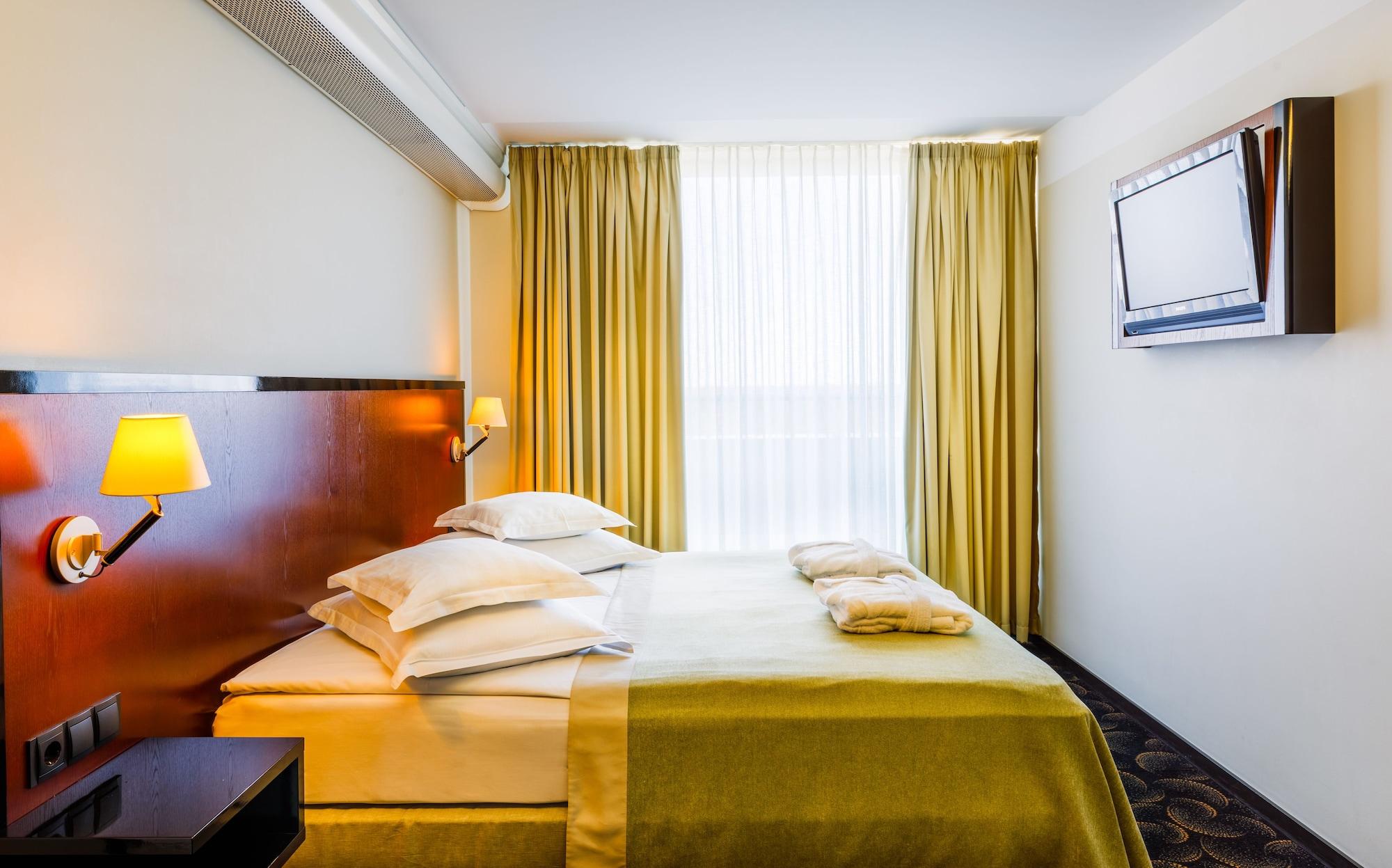 Meresuu Spa & Hotel Нарва-Йыэсуу Экстерьер фото